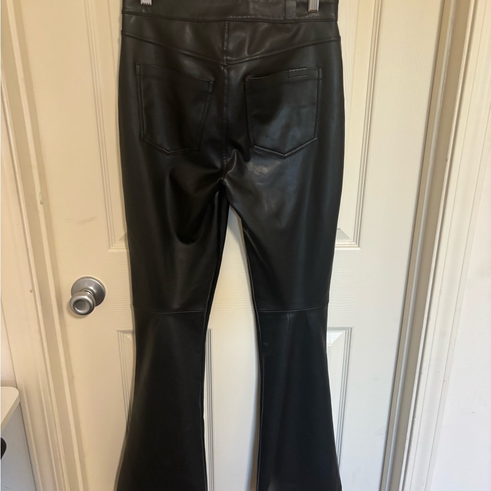 7 For All Mankind Faux Leather High‑Rise Flare Pants Black Size 27 - Picture 7 of 8
